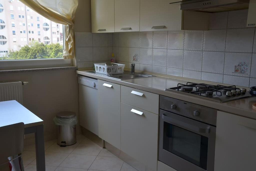 Apartman Ana Pula - Calm, Free Parking, Close To Center Eksteriør bilde