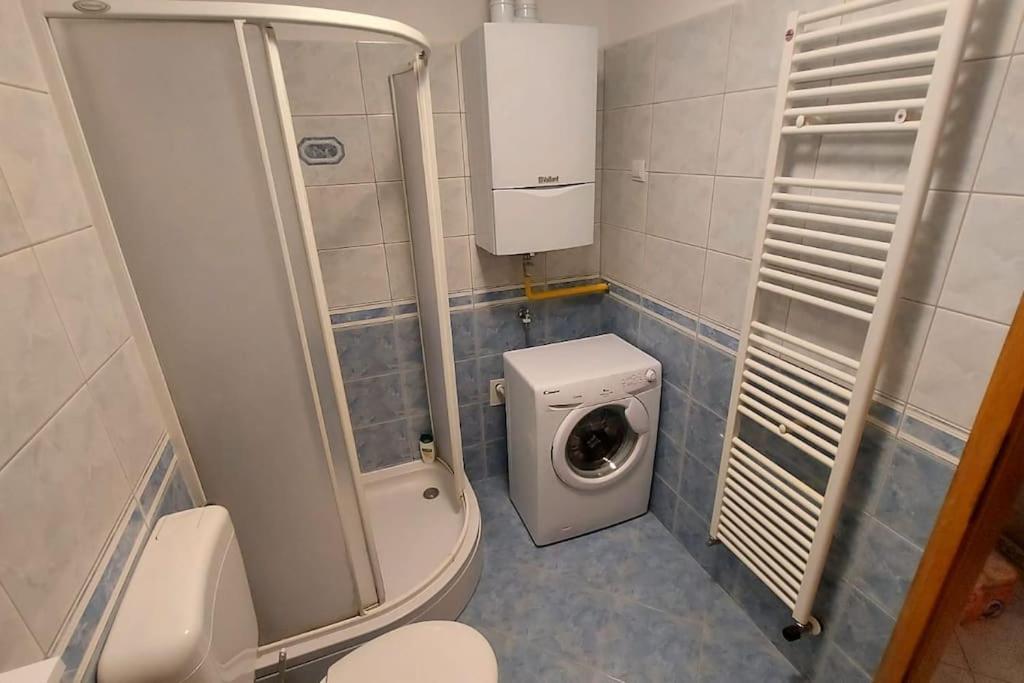 Apartman Ana Pula - Calm, Free Parking, Close To Center Eksteriør bilde
